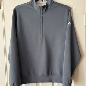 Men’s premium golf sweatshirt by Donald Ross. Size M, as new condition.